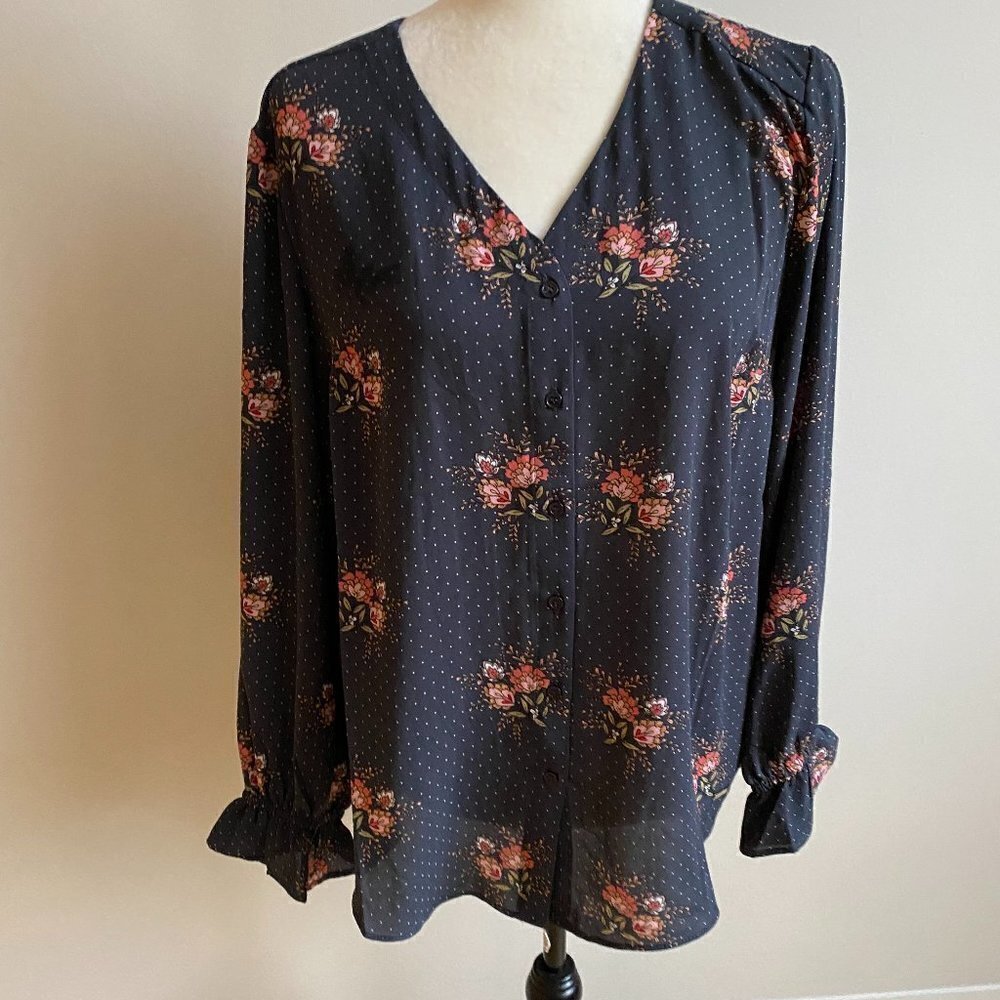 T Tahari BNWOT Blouse polka dot floral sz medium ruffle cuff - Picture 2 of 9